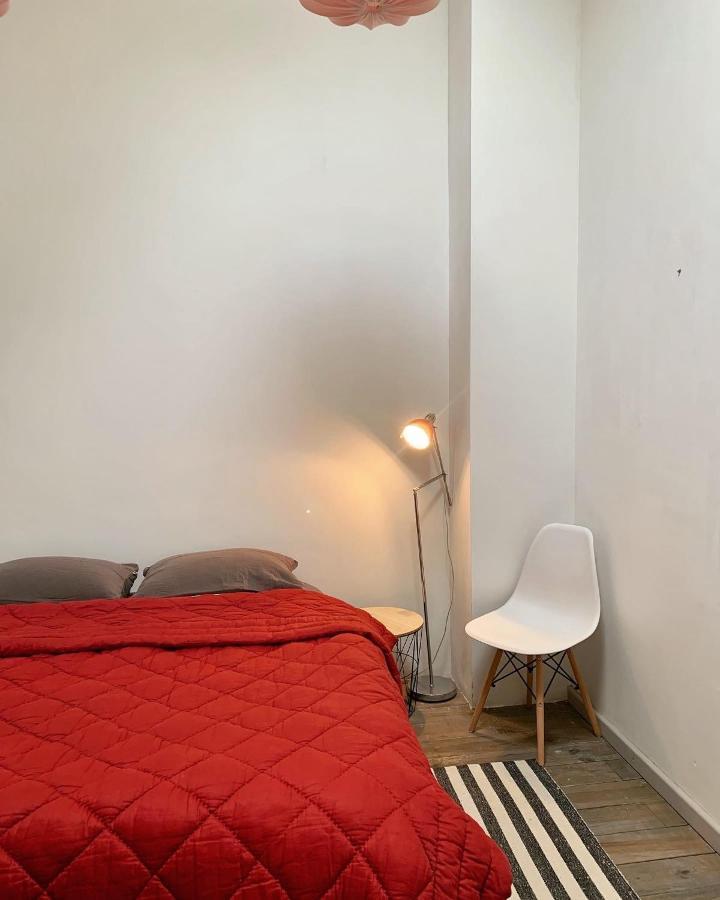 Suite Familiale- Deux Chambres Saint-Meme-les-Carrieres Exteriér fotografie